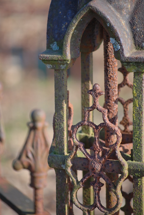 image of cemetarygatepost